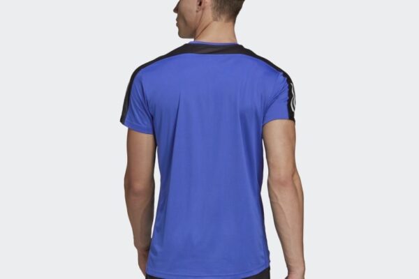 Camiseta Own the Run Azul FT1431 23 hover model Copy